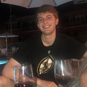 Meet your Posher, Wesley